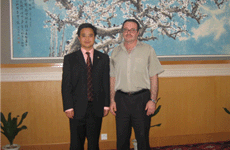 俄羅斯衛(wèi)生局官員切爾蓋先生親臨綠之韻實(shí)地考察