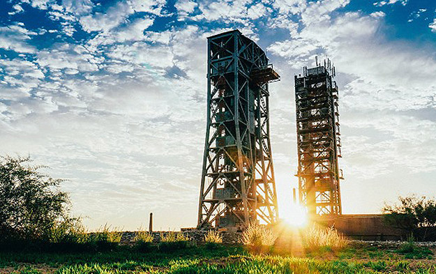 湘水情長(zhǎng) 文化擁軍——胡國(guó)安委員隨省政協(xié)赴酒泉衛(wèi)星發(fā)射中心慰問