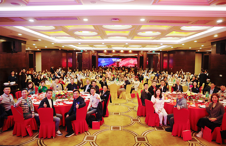 瑞馬騰飛 同心逐夢 | 胡國安會長參加香港長沙聯(lián)誼會馬年春茗會
